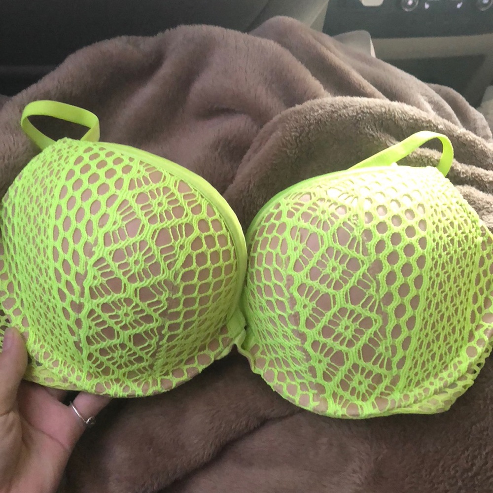 Victoria’s Secret Very Sexy Push-up